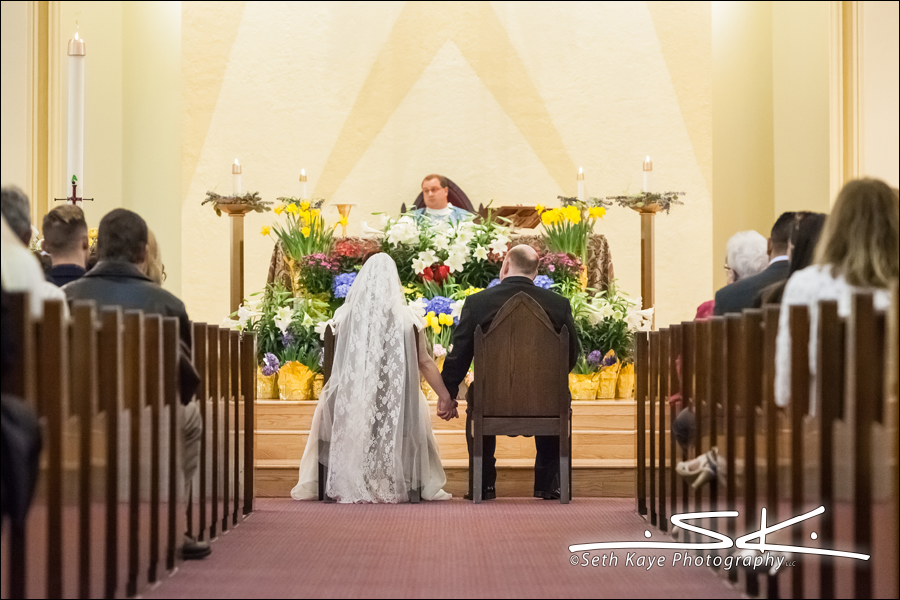 candid ceremony photography